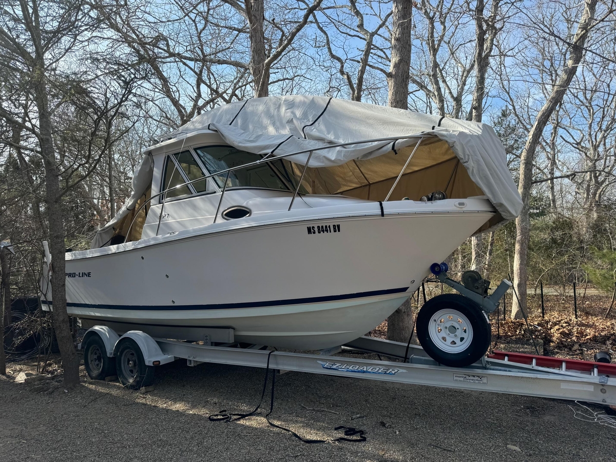 2008 Pro-Line 23 XP - Sold Boat