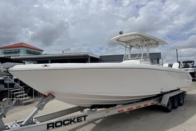 BOATZON | Pro-Line 35 Super Sport 2016