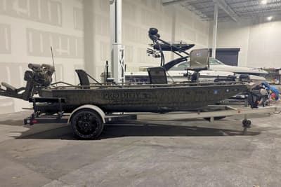 BOATZON | Prodigy 1854 Marsh Tuff 2019