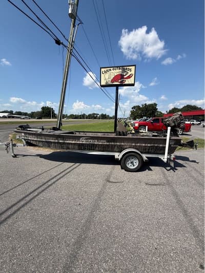 BOATZON | ProDrive 18 Center Console 2018