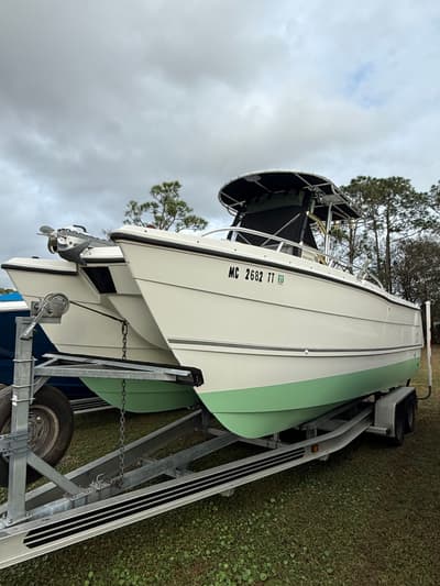 BOATZON | ProKat 2200 Center Console 2006 BOATZON | ProKat 2200 Center Console 2006