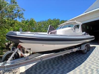 BOATZON | Protector 28 Targa 2002