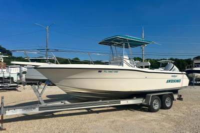 BOATZON | Pursuit 2470 Center Console 1995