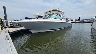 BOATZON | Pursuit 266 DC 2021