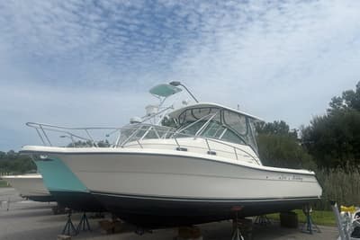 BOATZON | Pursuit 2870 Walkaround 1999