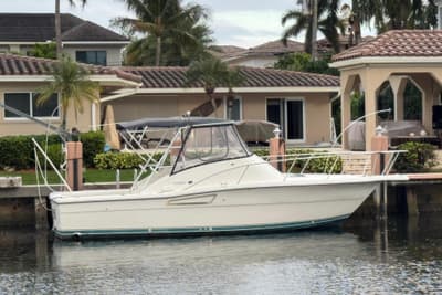 BOATZON | Pursuit 3000 Express 1995