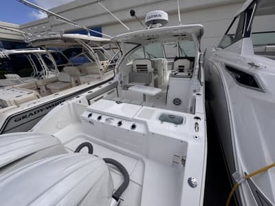 BOATZON | Pursuit 306 DC 2025 BOATZON | Pursuit 306 DC 2025