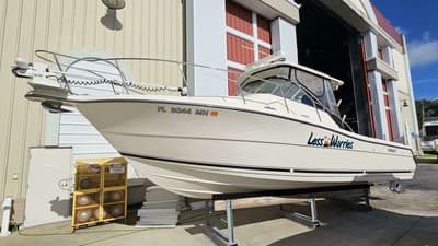 BOATZON | Pursuit 3070 Offshore Express 2004