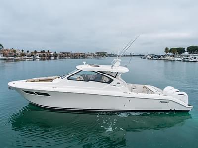 BOATZON | Pursuit 365 DC 2018 BOATZON | Pursuit 365 DC 2018
