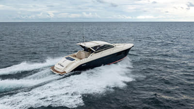 BOATZON | Pursuit 365I SPORT COUPE 2013
