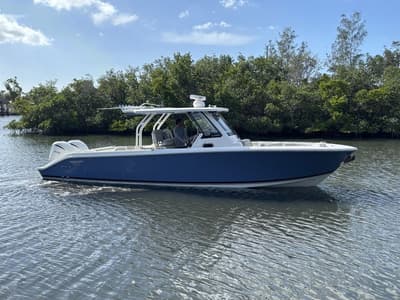 BOATZON | Pursuit Boats S 328 2023