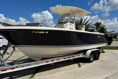 BOATZON | Pursuit C 260 Center Console 2012