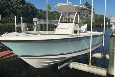 BOATZON | Pursuit C 260 Center Console 2014 BOATZON | Pursuit C 260 Center Console 2014