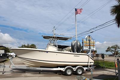 BOATZON | Pursuit C230 2008