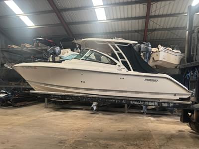 BOATZON | Pursuit DC 235 Dual Console 2018 BOATZON | Pursuit DC 235 Dual Console 2018