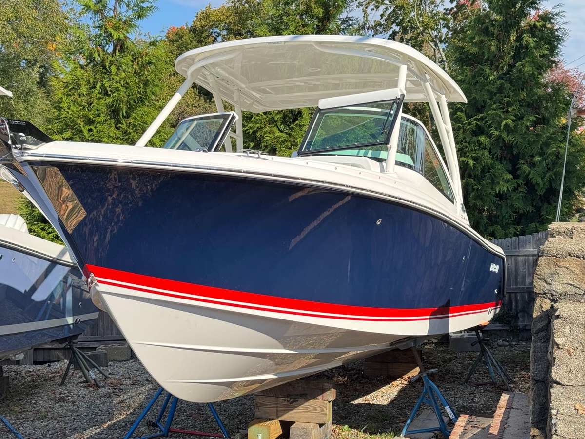 2025 Pursuit DC 246 Dual Console - Sold Boat