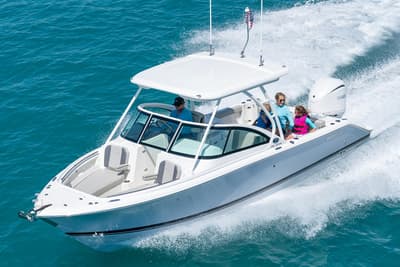 BOATZON | Pursuit DC 246 Dual Console 2027