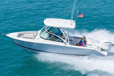 BOATZON | Pursuit DC 246 Dual Console 2027