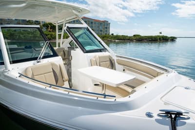 BOATZON | Pursuit DC 266 Dual Console 2026