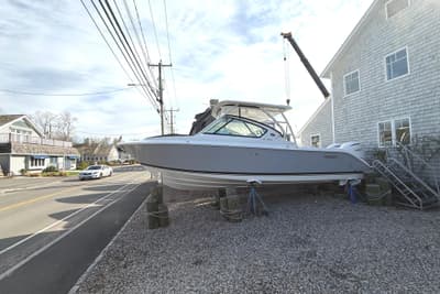 BOATZON | Pursuit DC 266 Dual Console 2026
