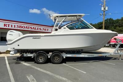 BOATZON | Pursuit DC 266 Dual Console 2026