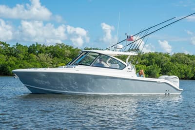 BOATZON | Pursuit DC 306 Dual Console 2027