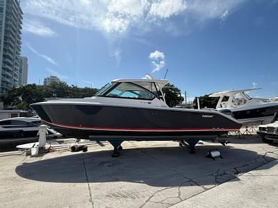 BOATZON | Pursuit DC 325 Dual Console 2016