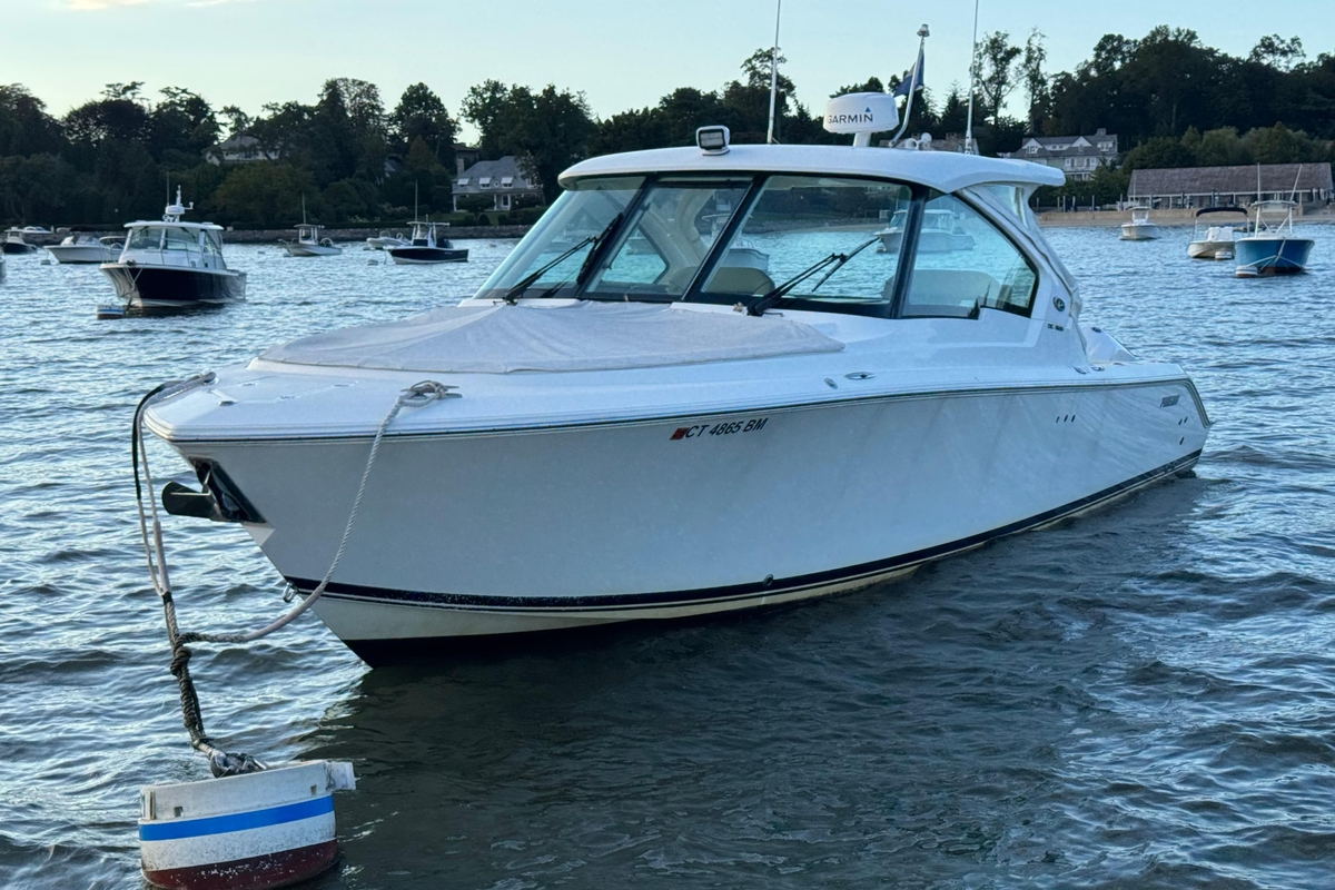 2021 Pursuit DC 326 Dual Console - Sold Boat
