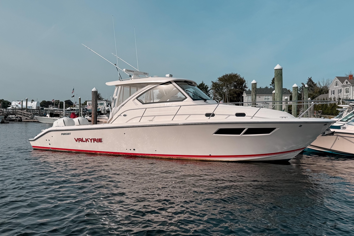 2016 Pursuit OS 355 Offshore - Sold Boat