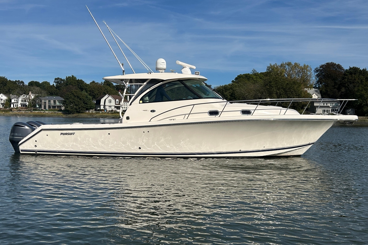 2014 Pursuit OS 385 Offshore - Sold Boat