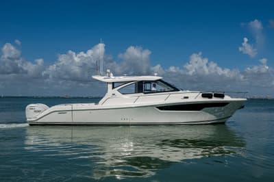 BOATZON | Pursuit OS 445 Offshore 2026