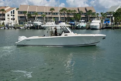 BOATZON | Pursuit S 328 Sport 2019