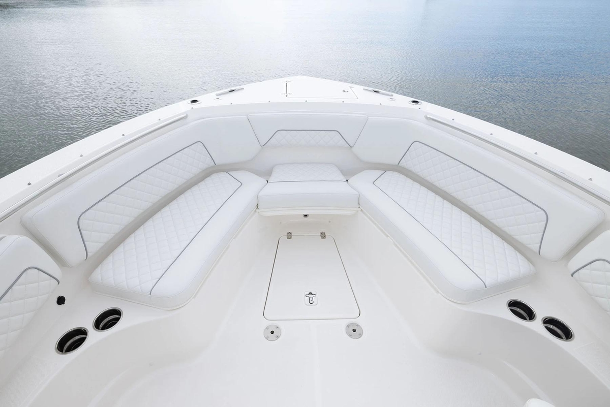 2027 Pursuit S 328 Sport - Sold Boat