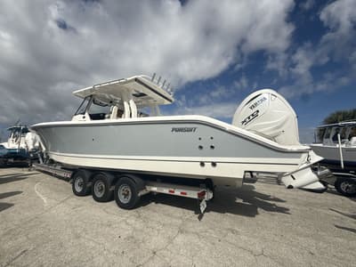 BOATZON | Pursuit S 358 Sport 2025