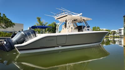 BOATZON | Pursuit S 368 2019