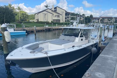 BOATZON | Pursuit S 408 Sport 2017