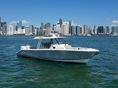 BOATZON | Pursuit S358 2023 BOATZON | Pursuit S358 2023