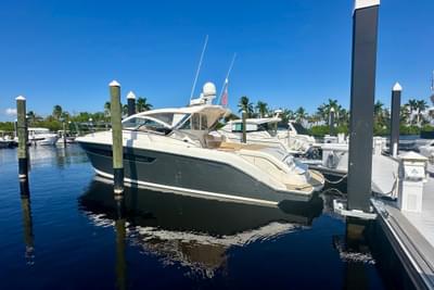 BOATZON | Pursuit SC 365i Sport Coupe 2015