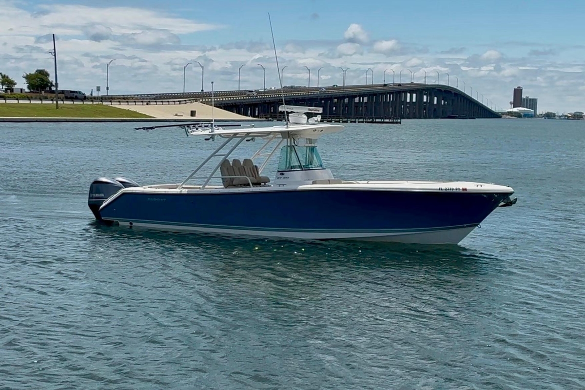 2015 Pursuit ST 310 Sport - Sold Boat
