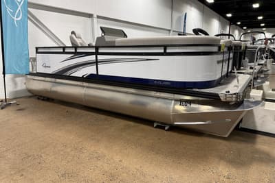 BOATZON | Qwest 8518 LANAI LT 2025 BOATZON | Qwest 8518 LANAI LT 2025