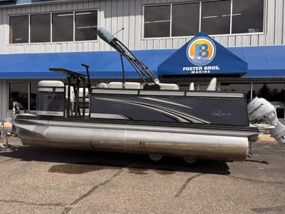 BOATZON | Qwest Pontoons 818 EClass XRE Cruise LTZ 2023 BOATZON | Qwest Pontoons 818 EClass XRE Cruise LTZ 2023