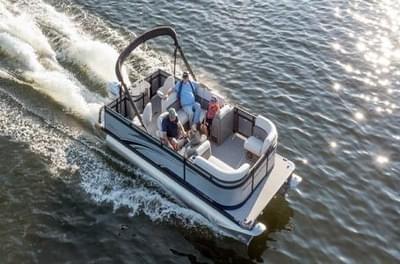 BOATZON | Qwest Pontoons E 8516 AQ XRE CRUISEL 2024