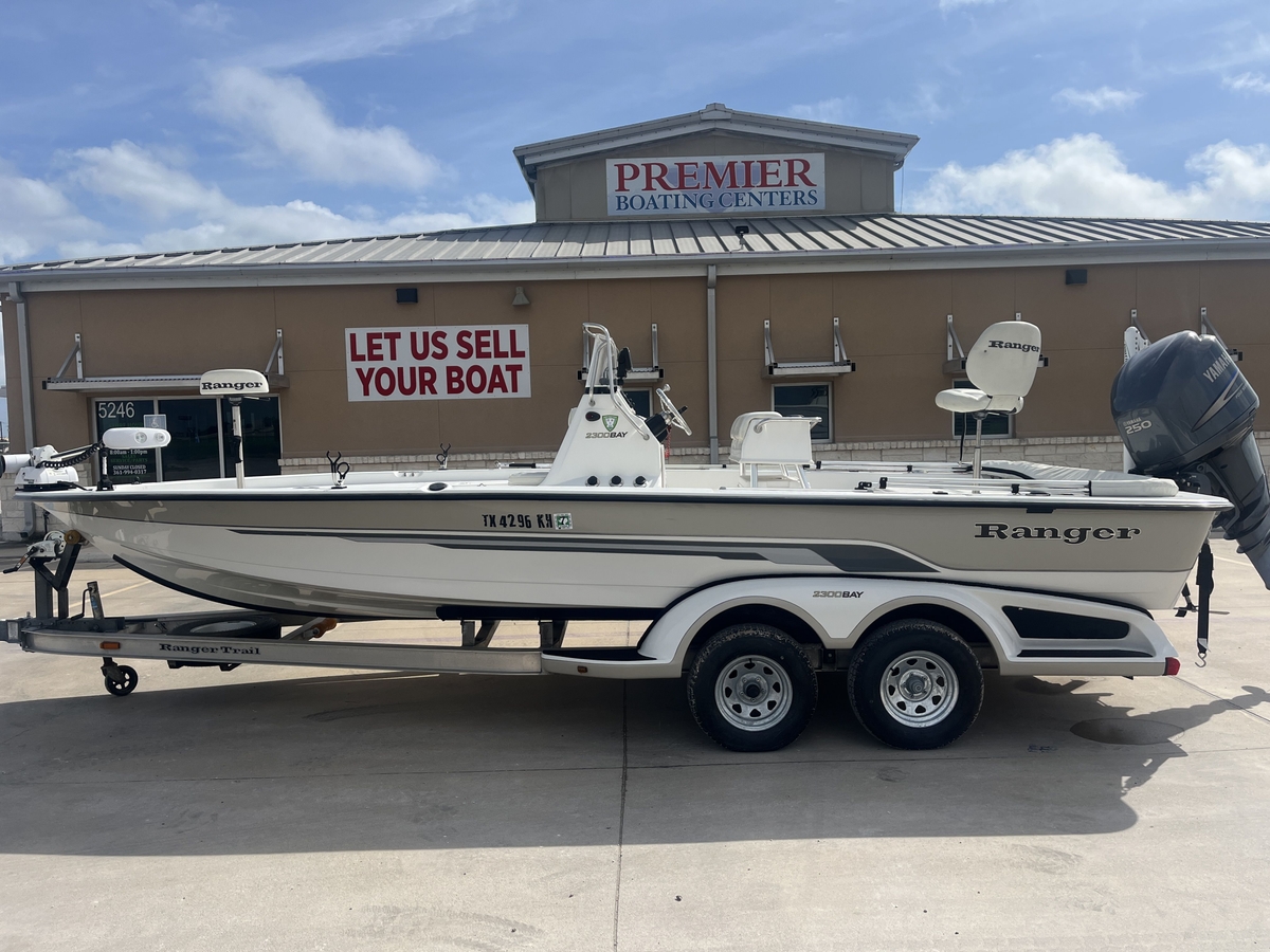 2005 Ranger 2300 Bay - Sold Boat