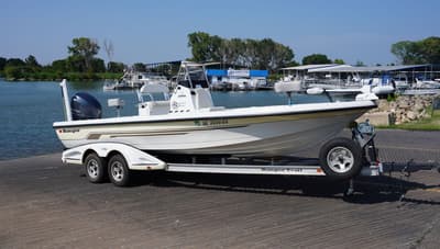 BOATZON | Ranger 2400 Bay 2007