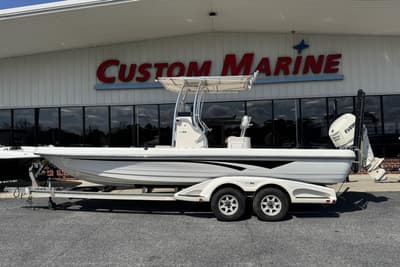 BOATZON | Ranger 2410 Bay Ranger 2012