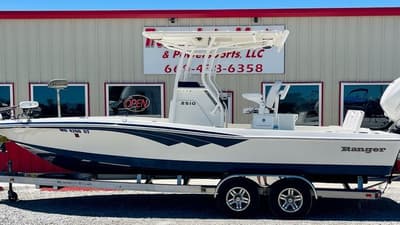 BOATZON | Ranger 2510 Bay powered by a Mercury 350 Verado 2022