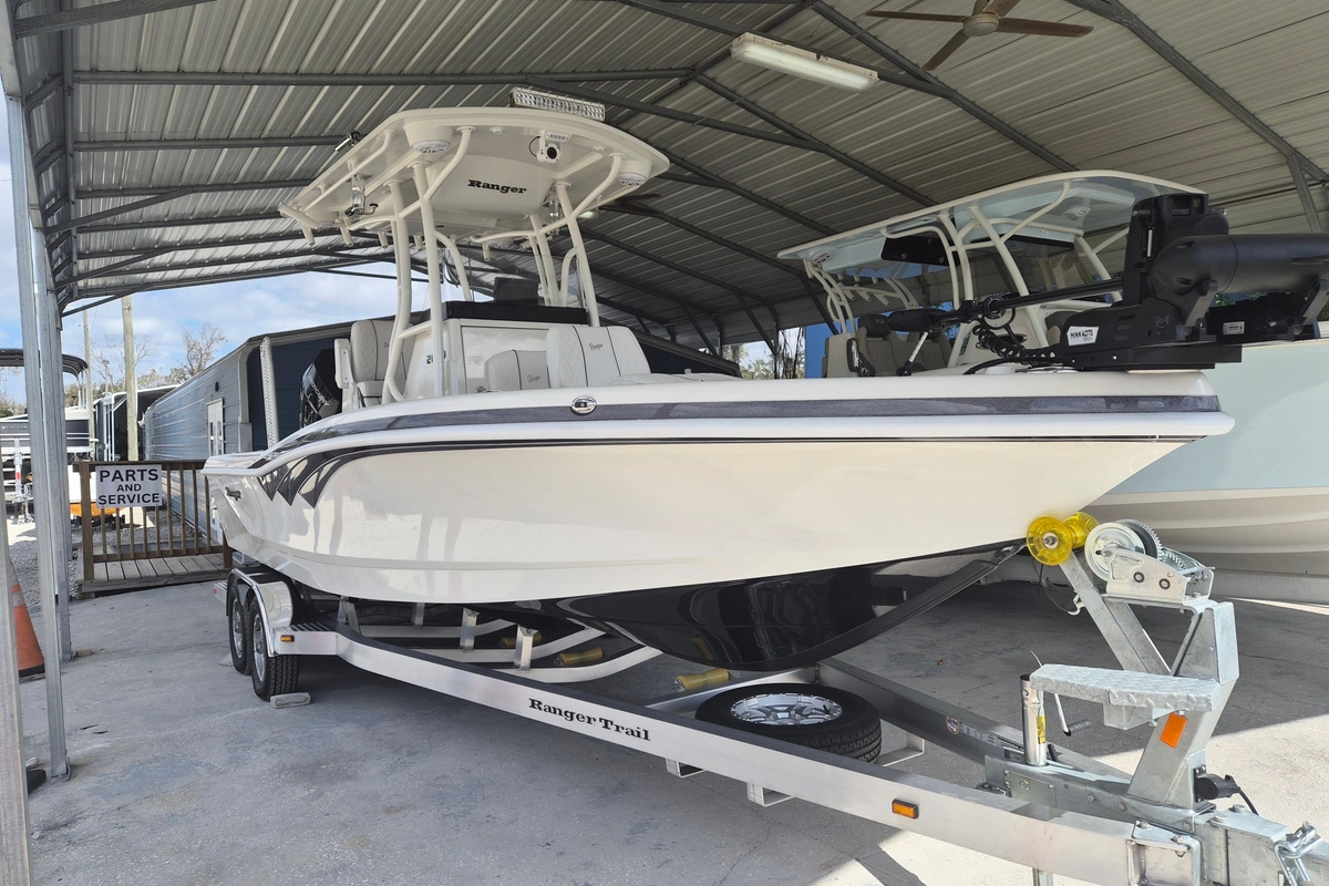 2025 Ranger 2600 Bay - Sold Boat