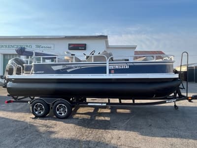 BOATZON | Ranger Boats 200F 2023