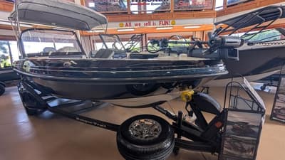 BOATZON | Ranger Boats 2050MS 2026