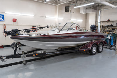 BOATZON | Ranger Boats 210VS 2004